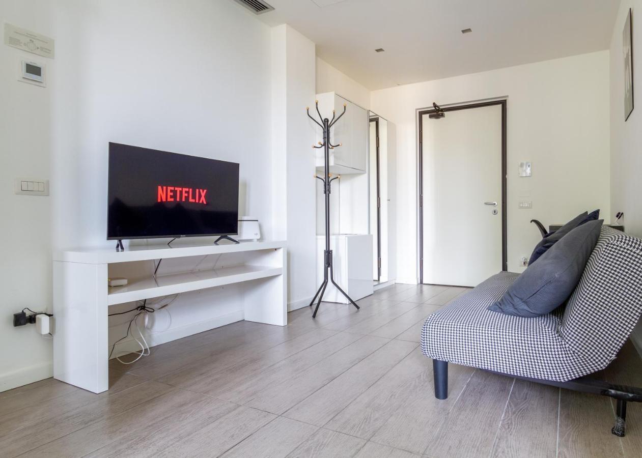 Lux Apartment Milano Metro M2 Exterior foto